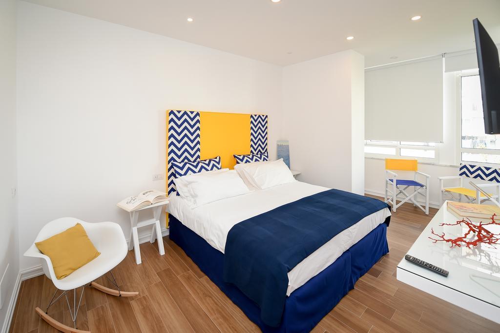 Casa Pantone Pensión